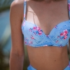 azul