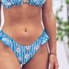 azul