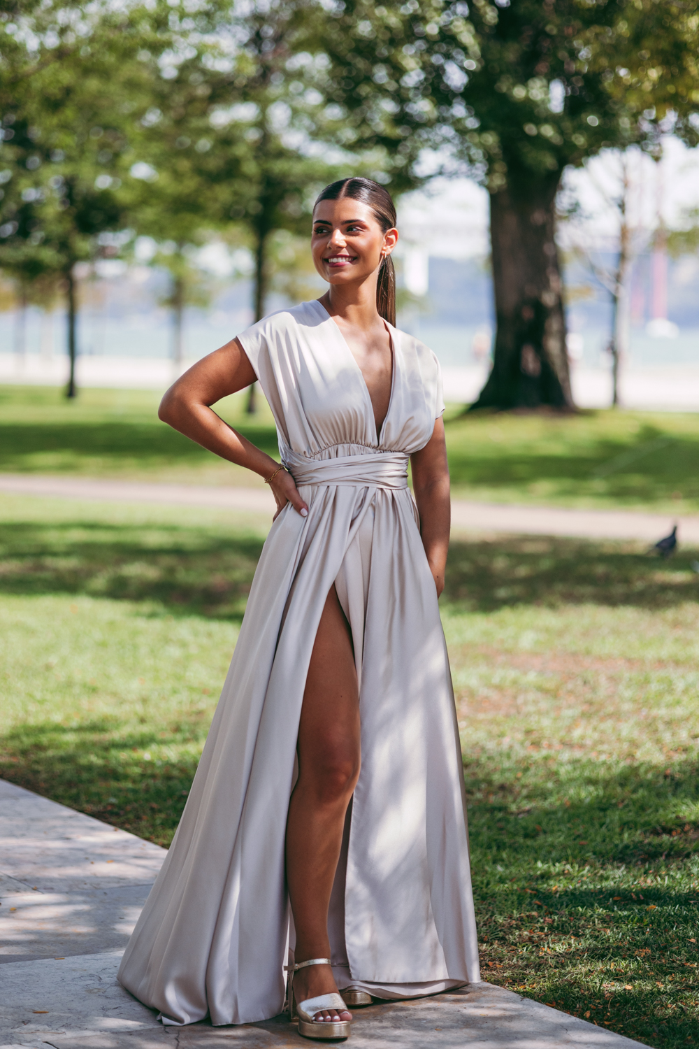 190925151044 Vestido Vanuza Champanhe - Image 1