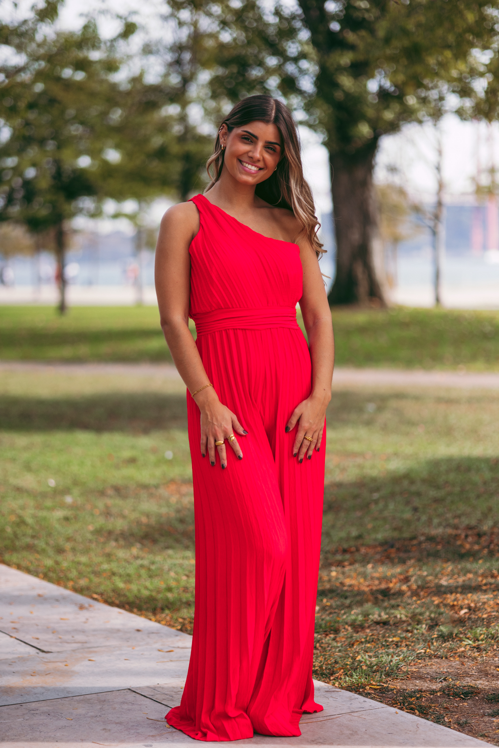 151025151056 Macacão Yaiza Vermelho - Image 3