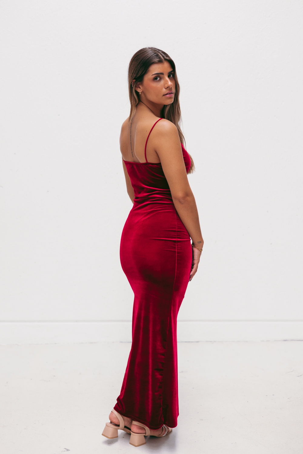 211025170203 Vestido Veludo - Image 7