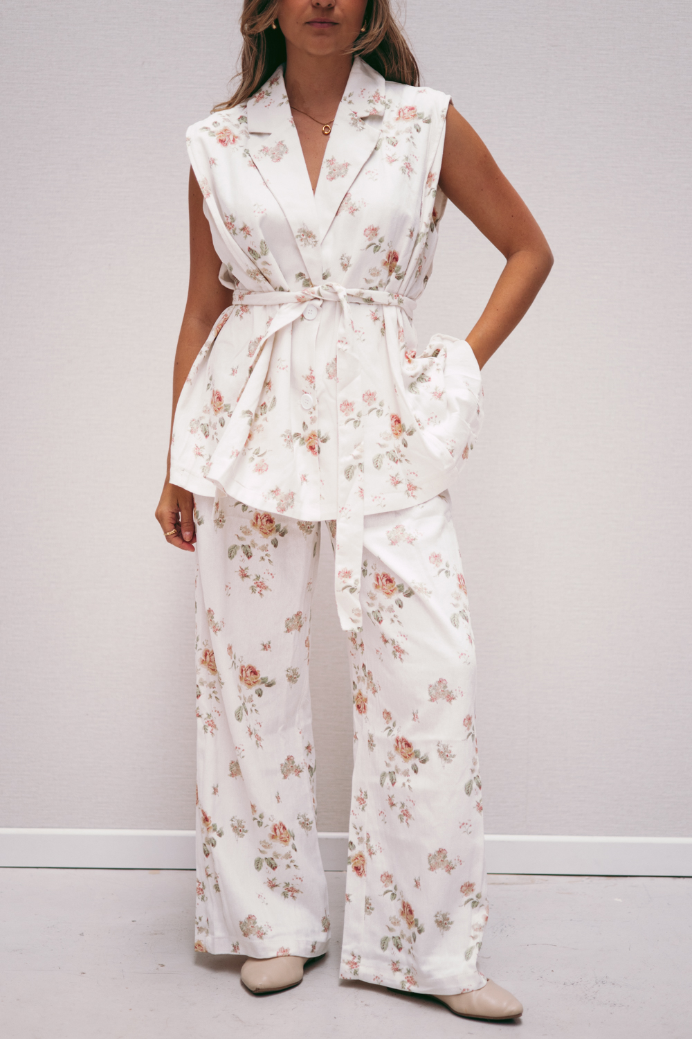 060526142757 Conjunto Morgan - Image 1
